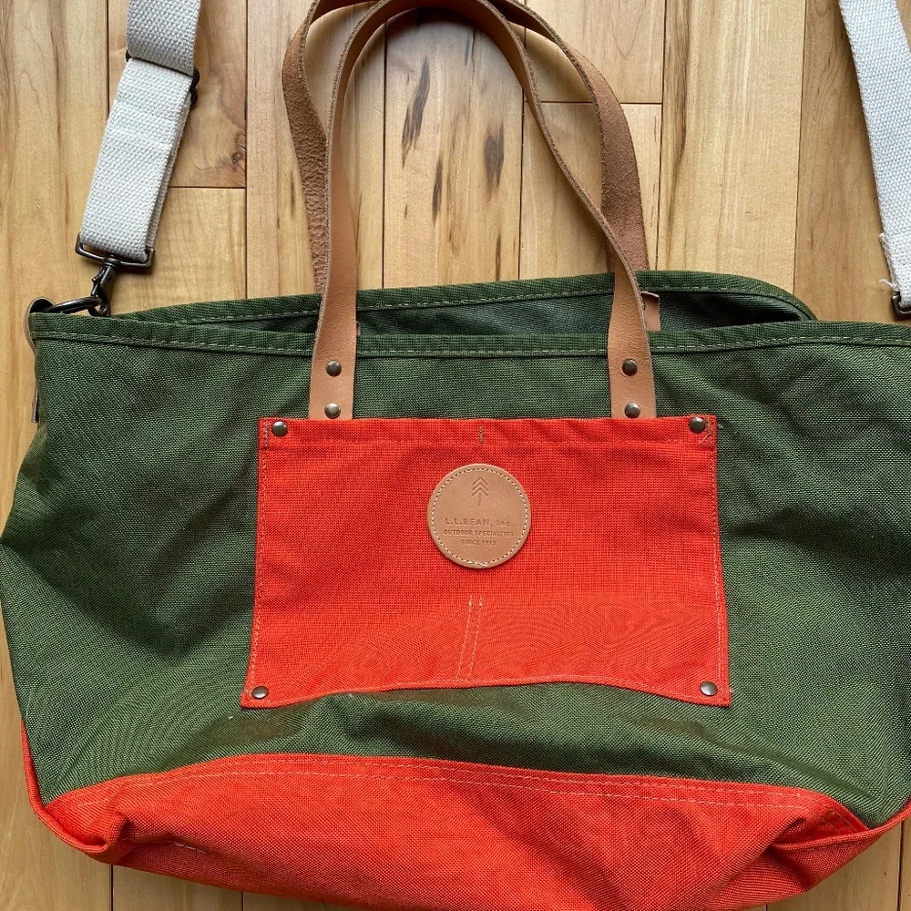 LL Bean Tote - limited‎ edition - Picture 2 of 6